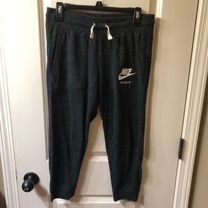Nike Joggers size small!